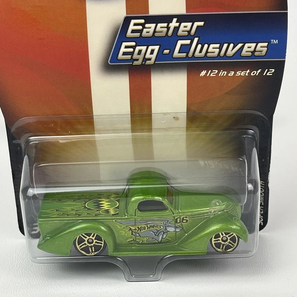 Hot Wheels Easter Egg Clusives 12/12 Super Smooth Green Graphics 2005
